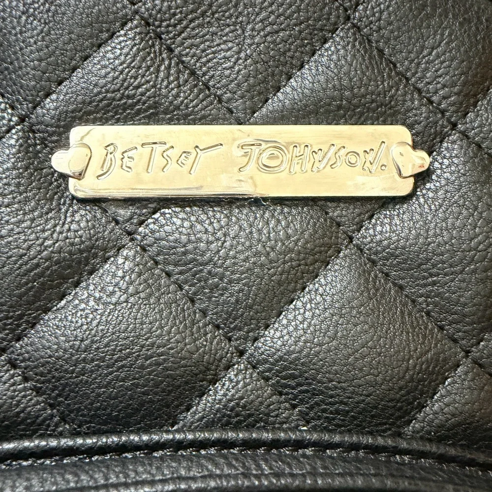 BETSEY JOHNSON WOMEN'S DIAMOND QUILT KITCH BACKPACK